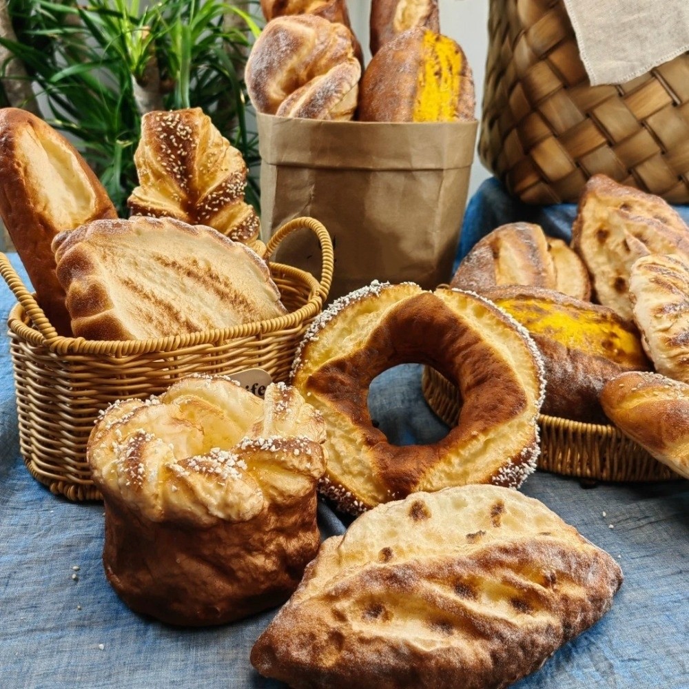 Soft PU Faux Bread Realistic N - Photography Interest のレビューと価格