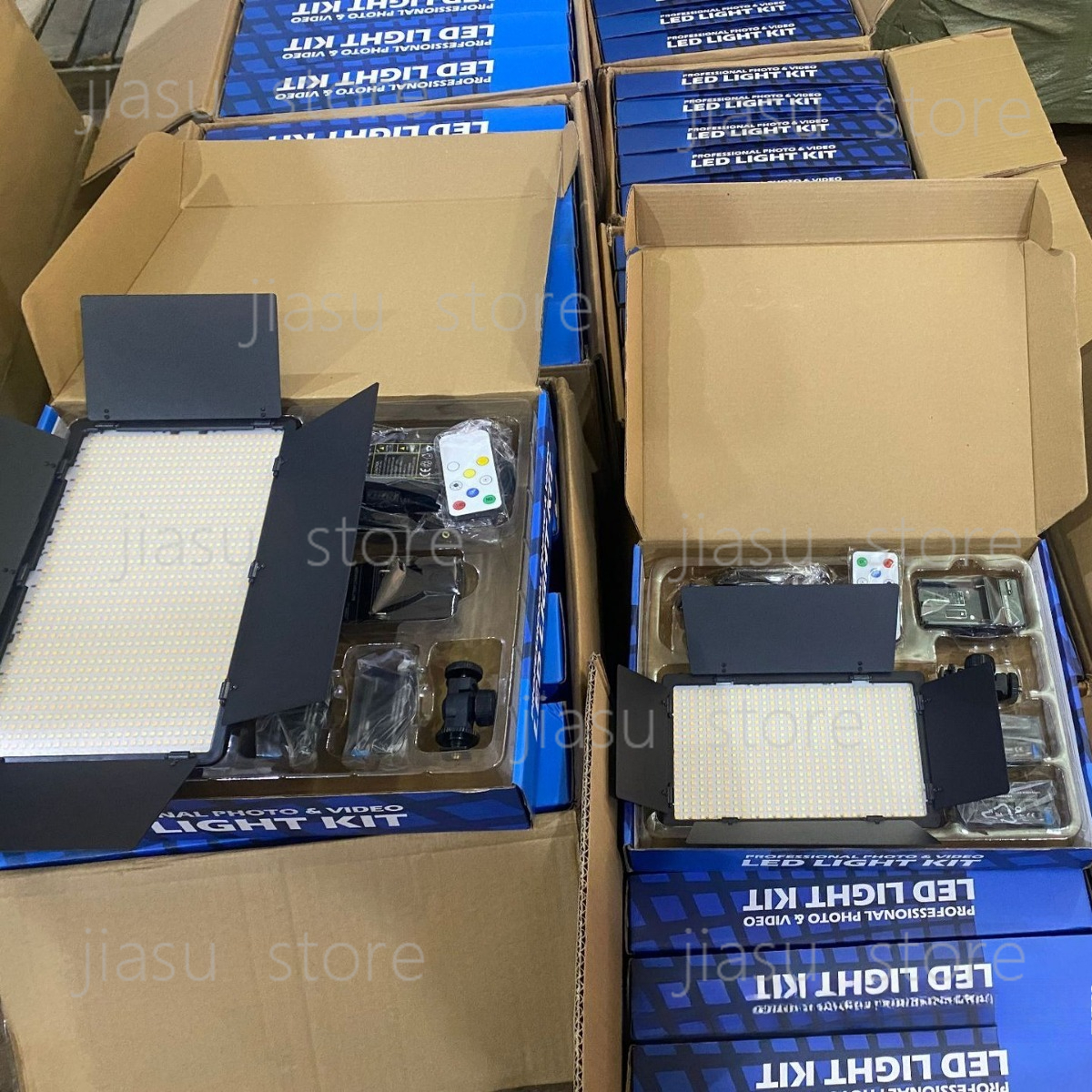 LED Pro 800 RGB Photography Fi - Photography Pro のレビューと価格