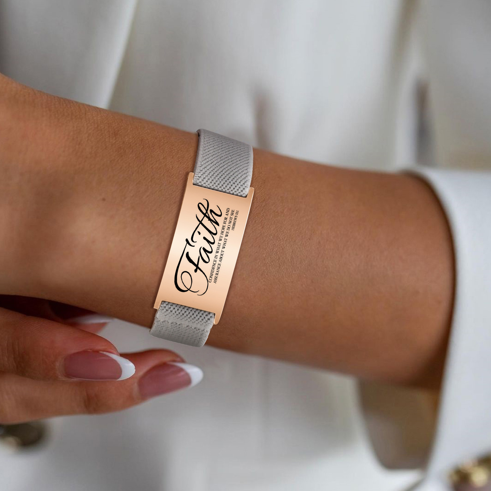Custom Photo Elastic Bracelet  - Photography Of War のレビューと価格