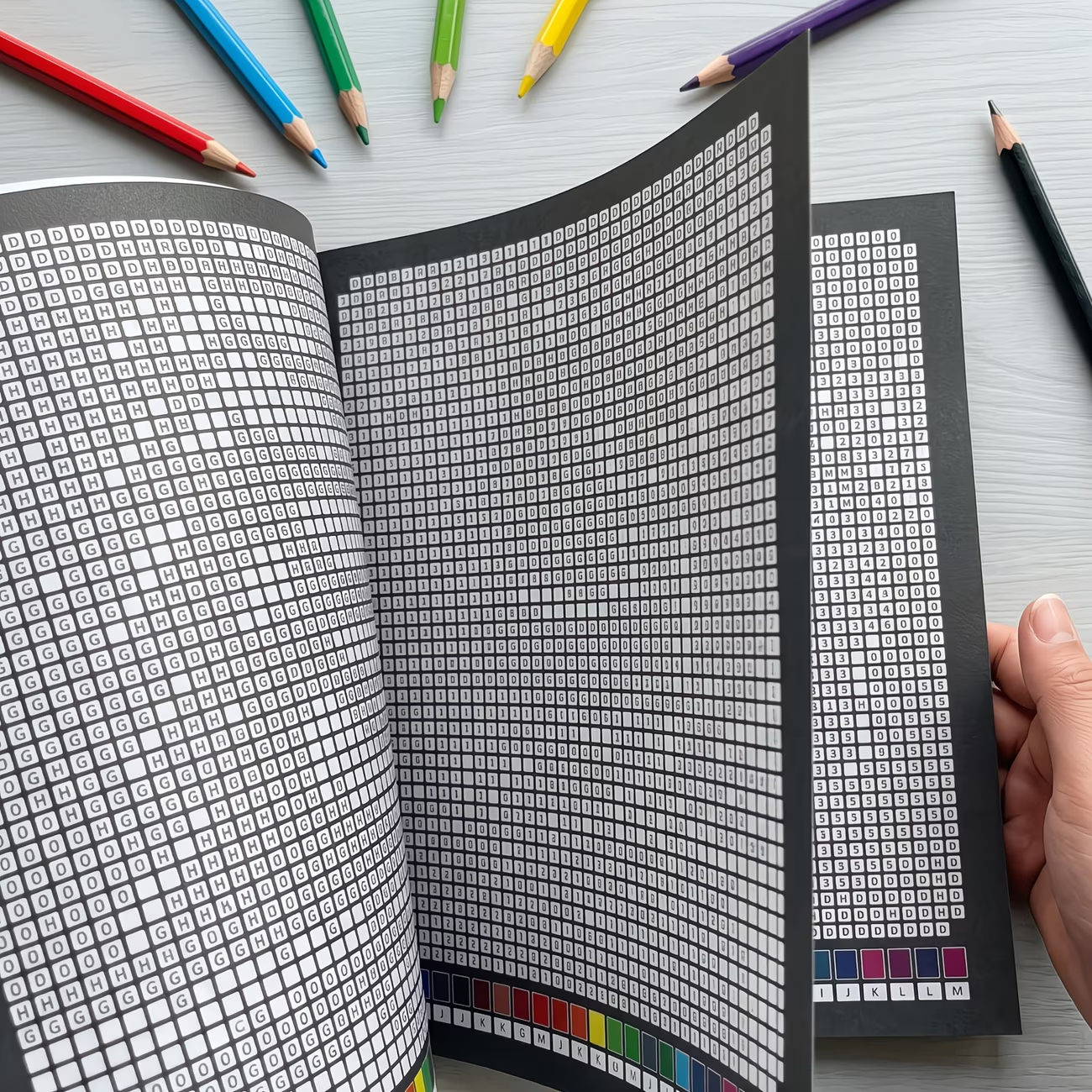 Mystery Mosaics Color by Numbe - Photography Of Book のレビューと価格