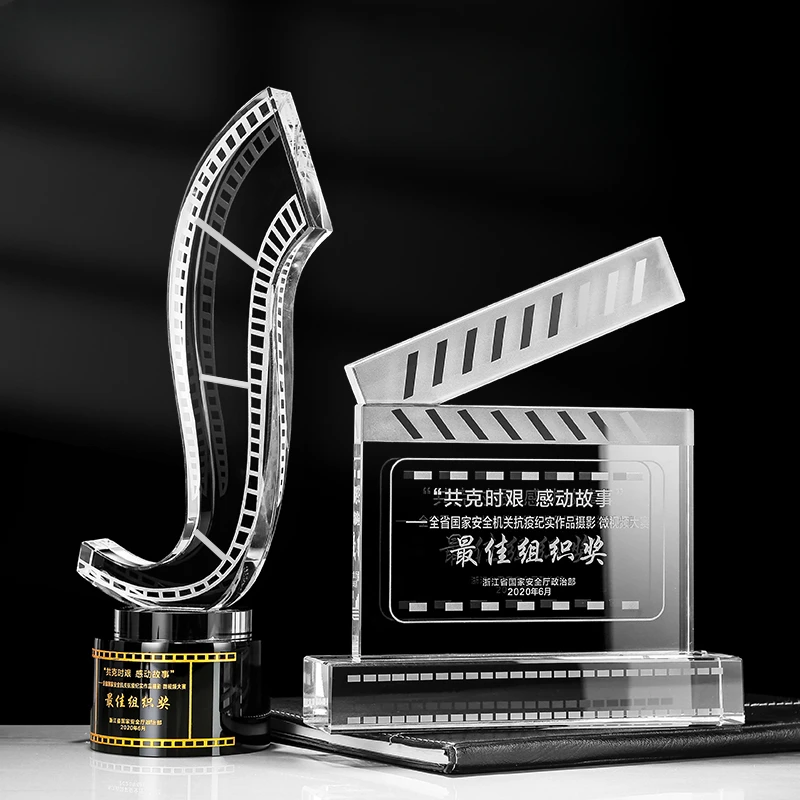 Customized Crystal Trophy for  - Photography Competition のレビューと価格
